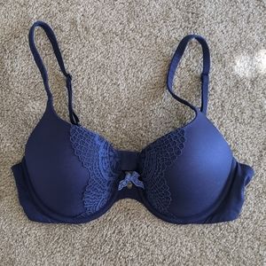 Victoria's Secret 34C Body Bra